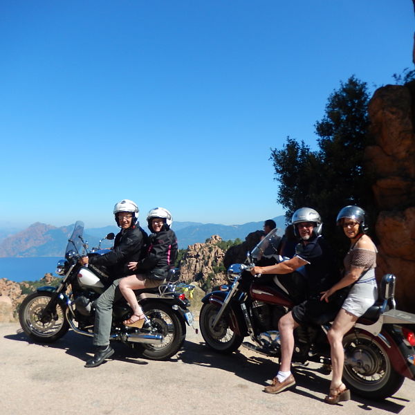 groupe en voyage moto en Corse