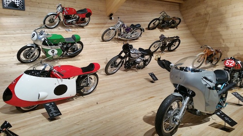motos exposees dans un musee de moto en autriche