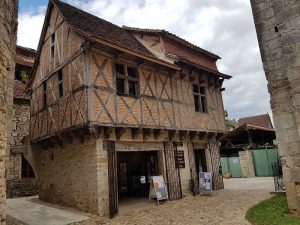 Maison typique Perigord Itinéraires Evasion