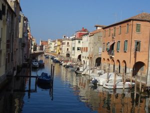 GONDOLES-VENISE-LAGUNE-CANAL-MOTO-VOYAGE