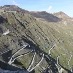 LES ALPES : SUISSE, AUTRICHE, ITALIE