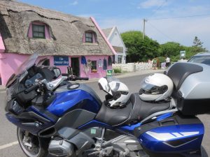 DOOLIN-MOTO-CASQUES-PUB-ITINERAIRES-EVASION