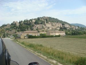 Village-en-Provence Itinéraires Evasion