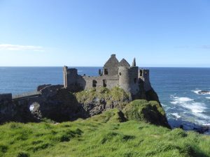 CHATEAU-IRLANDE-BORD-DE-MER-ITINERAIRES-EVASION