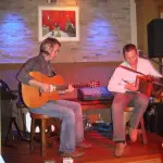 ITINERAIRES-EVASION-IRLANDE-PUB-GROUPE-MUSIQUE