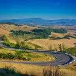 Voyage moto Toscane-Italie-Itinéraires-Evasion-Route-sinueuse