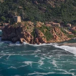 Porto-Corse-falaise- Itinéraires Evasion