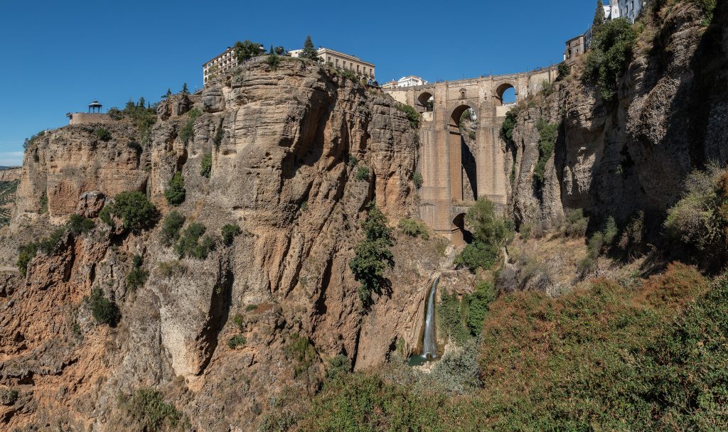 Ronda et ses gorges du Tajo, étape phare de l'Andalousie à moto