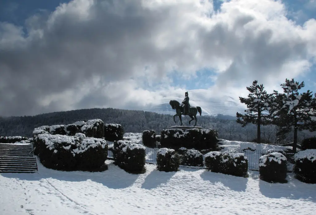 La route Napoléon à la prairie de la Rencontre, à Laffrey